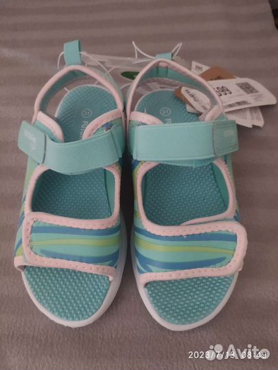 Новые сандалии для девочки