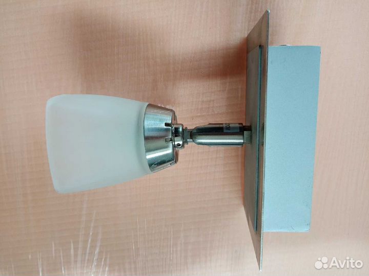 Светильник настенный