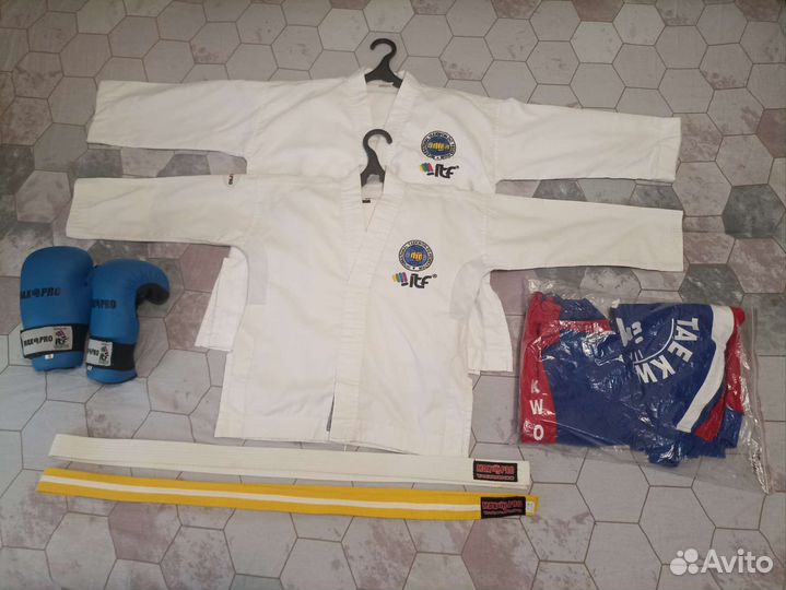 Амуниция для тхэквондо, макс про, добок + пояса