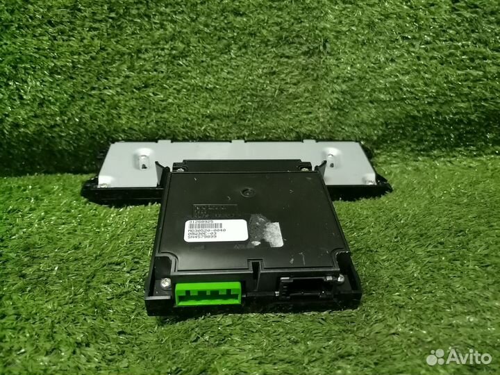 Монитор (дисплей) 31268925 Volvo V70 BW