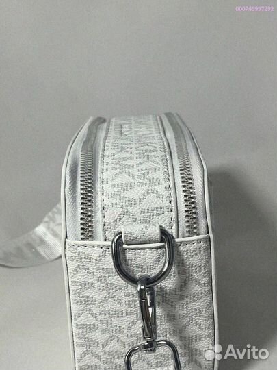 Женская сумка от Michael Kors: элегантность каждый день