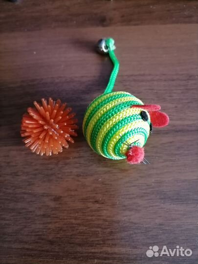 Игрушки для животных