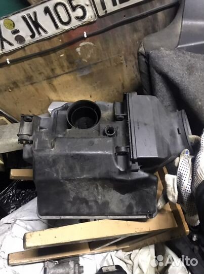 Корпус воздушного фильтра Renault Megane 2 1,4