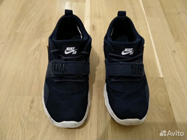 Кроссовки Nike 37р