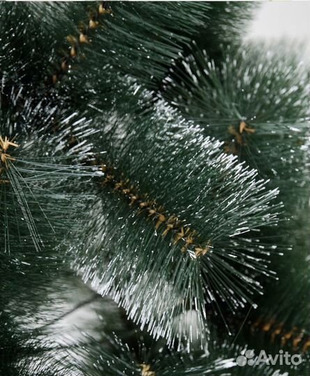 Елка искусственная