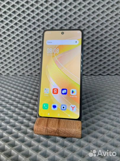 Infinix Smart 8, 4/128 ГБ