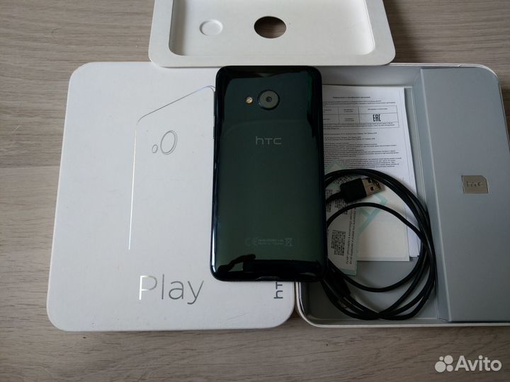 HTC U Play, 3/32 ГБ