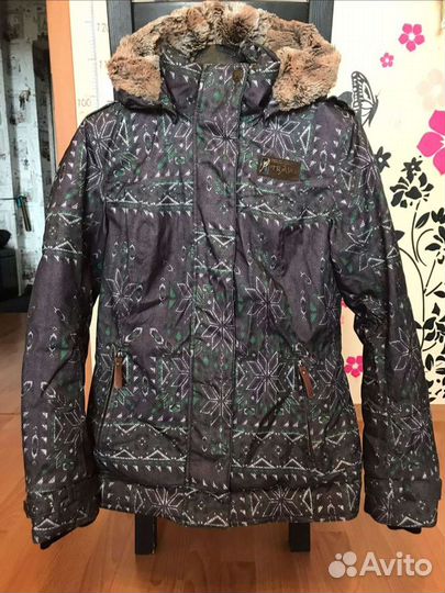 Горнолыжная женская куртка Stayer 46