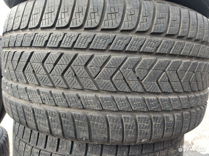 Pirelli Winter Sottozero 3 315/30 R21