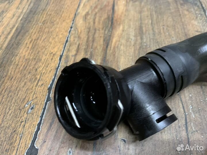 Seat Leon (1P1) Патрубок радиатора 1,2л cbzb