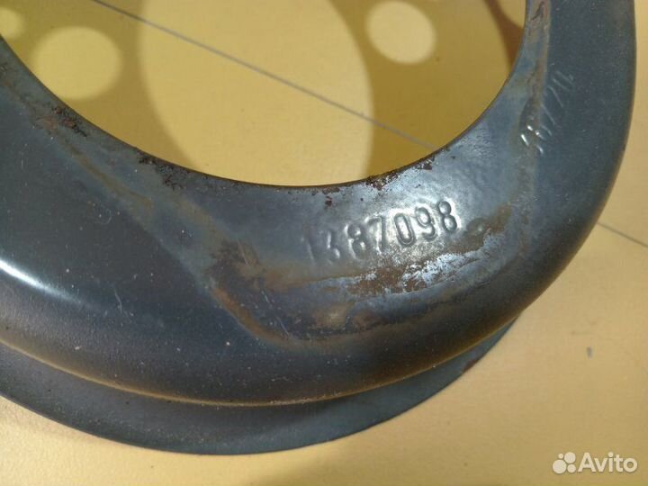 Пыльник тормозного диска Scania R 440 A4X2Na DC13