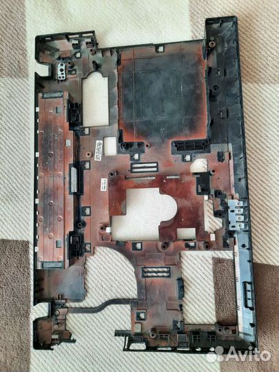 Ноутбук Samsung np305v5a (корпус)