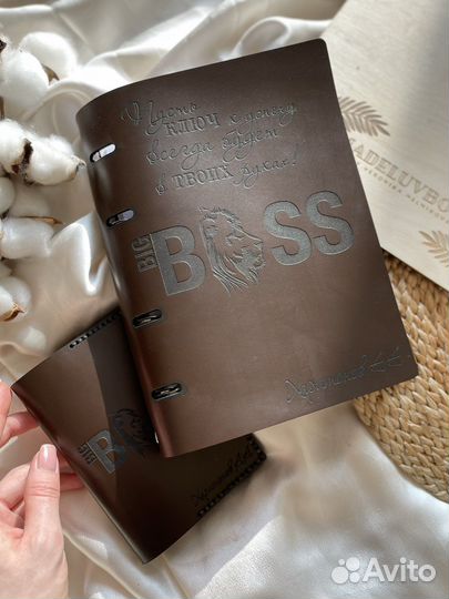 Подарочные наборы из натуральной кожи