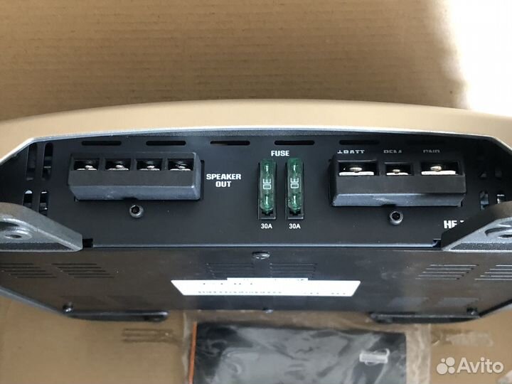 Hertz новый моноусилитель 900W