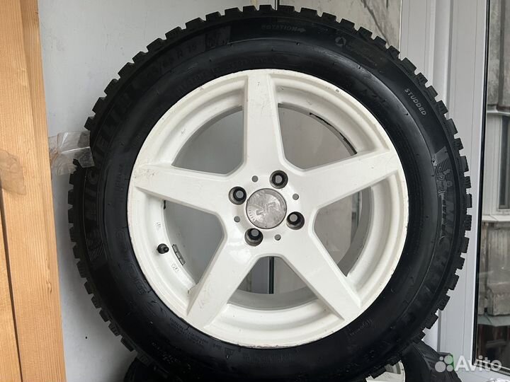 Michelin X-Ice North 4 195/65 R15