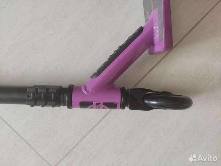 Трюковой самокат Playshion