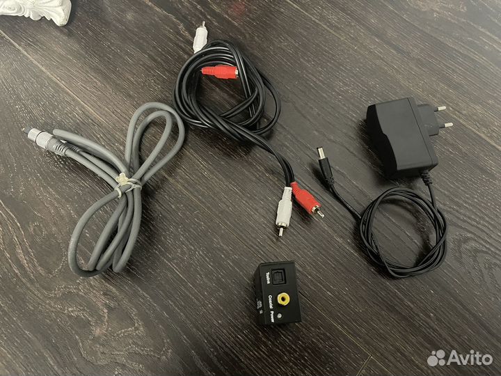 Аудио конвертер цифро-аналоговый