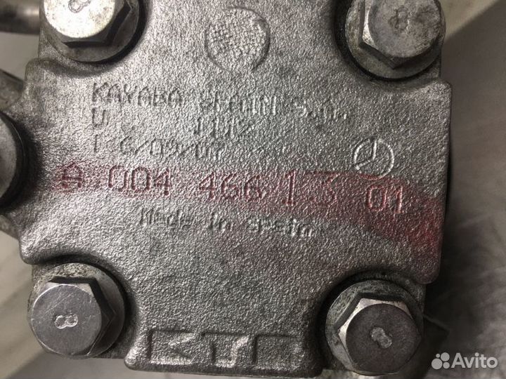 Насос гидроусилителя руля Mercedes C-Class W203