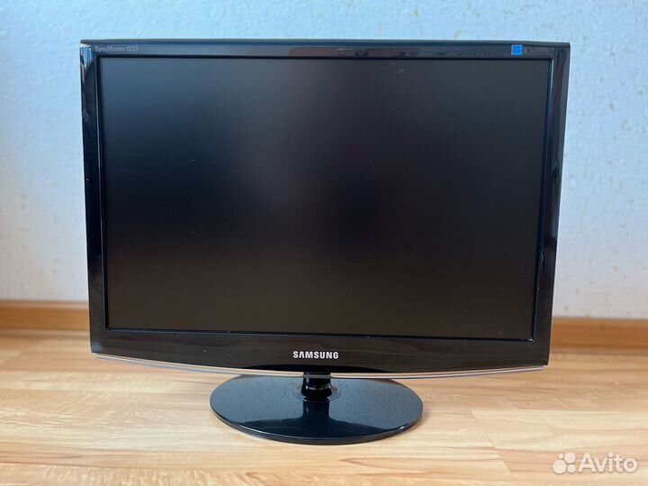 Монитор 22'' Samsung SyncMaster 2233 120 Гц