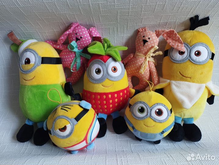 Миньоны яблоко, клубничка и банан и сквиши