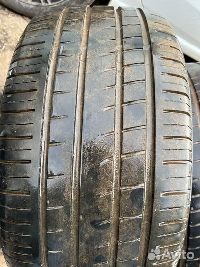 Pirelli P Zero Rosso 275/45 R18