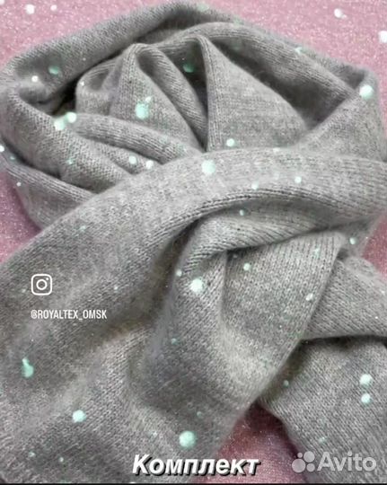 Продам вязаный комплект шарка, шарф, варежки