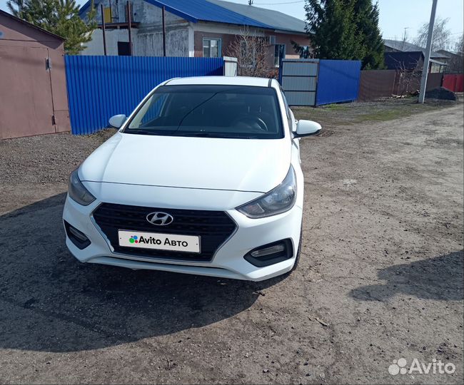 Hyundai Solaris 1.4 AT, 2018, 70 000 км