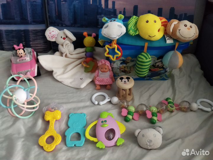 Фирменные развивающие игрушки с рождения