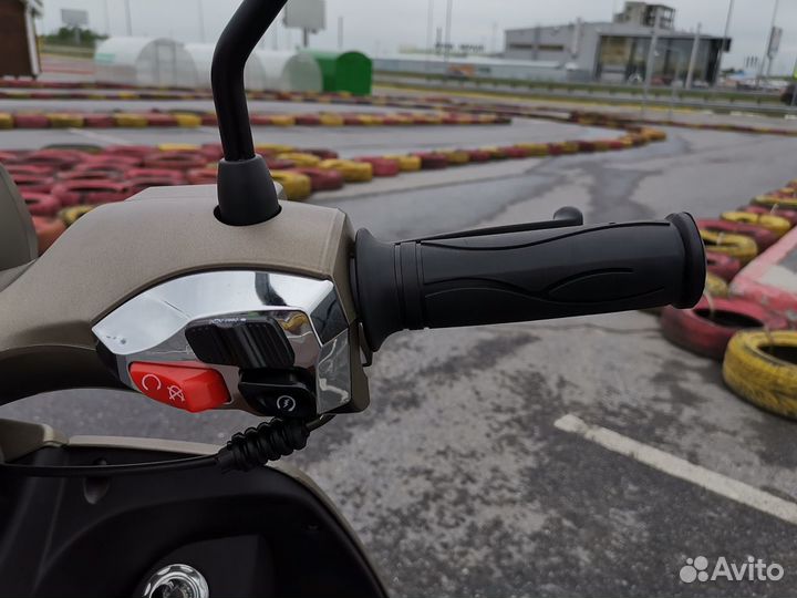 Скутер promax milan 200 (49) серый