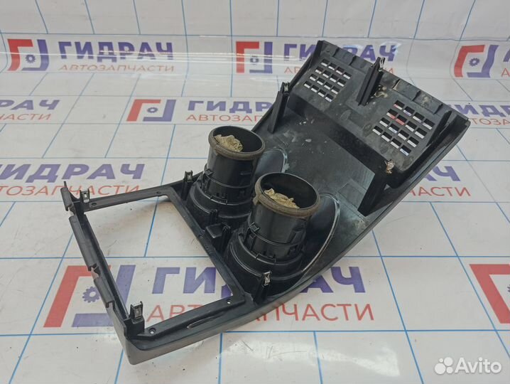 Накладка на торпедо центральная Nissan Qashqai (J1