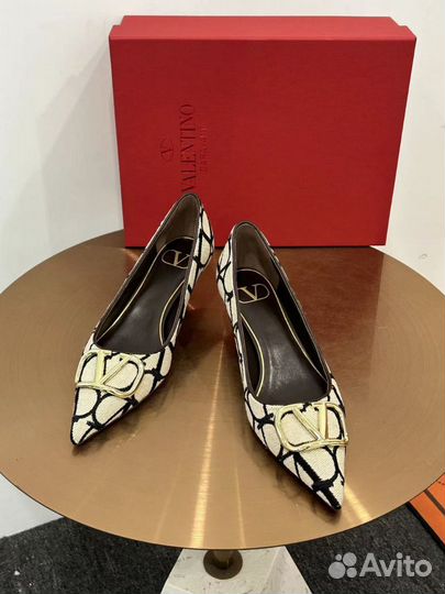 Туфли Valentino