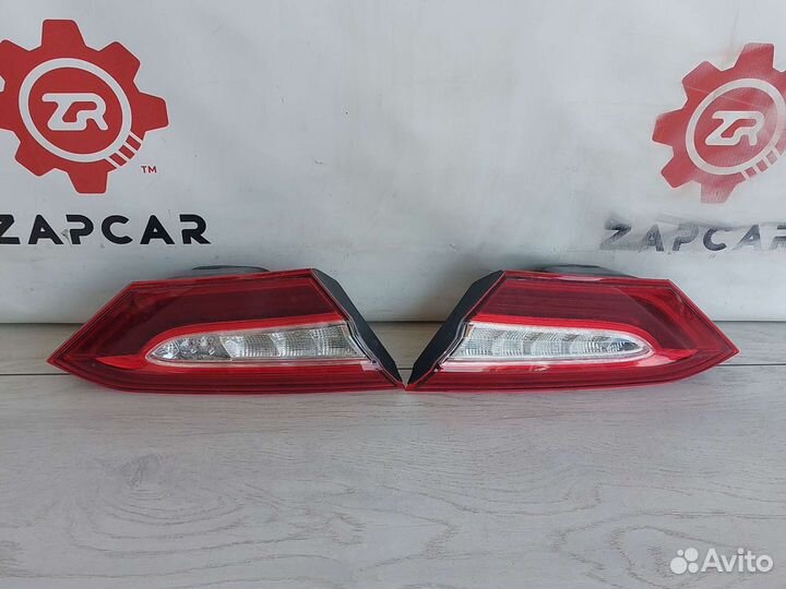 Toyota camry 70 Задние фонари