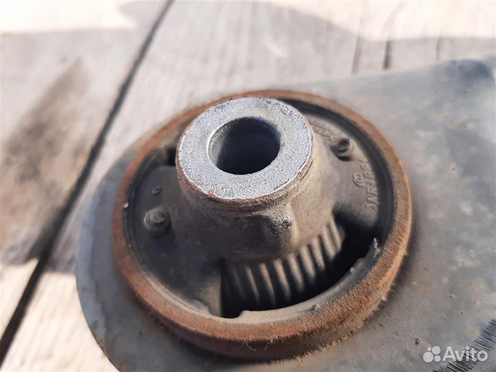 Рычаг передний правый нижний Renault Koleos (HY0)