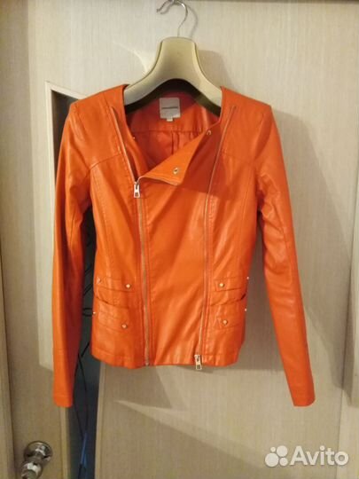 Куртка демисезонная женская 44 46