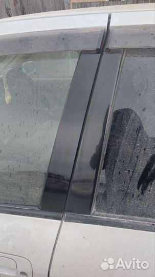 Боковые вертикальные молдинги на двери camry sv 40