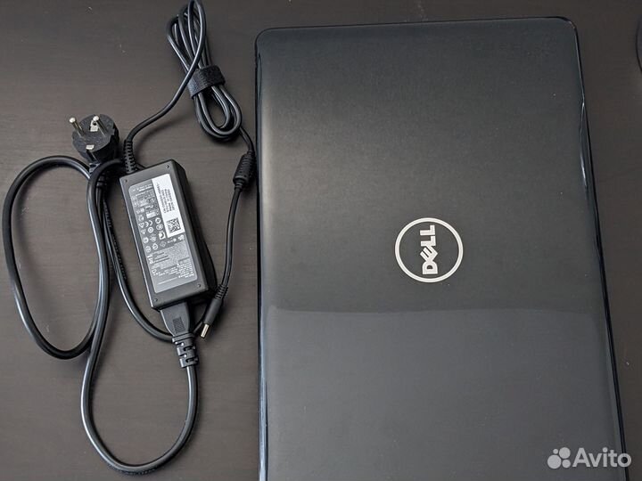 Ноутбук Dell inspiron 15