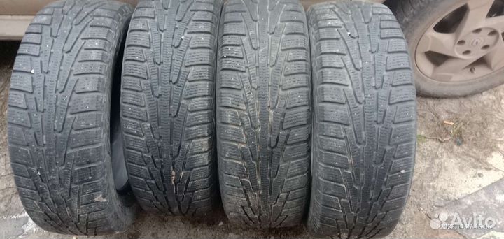 Nokian Tyres Hakkapeliitta R 225/60 R17 103R
