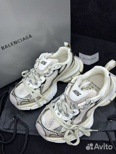 Balenciaga 3xl White/Gold