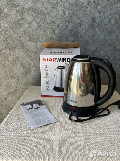 Чайник электрический Starwind новый