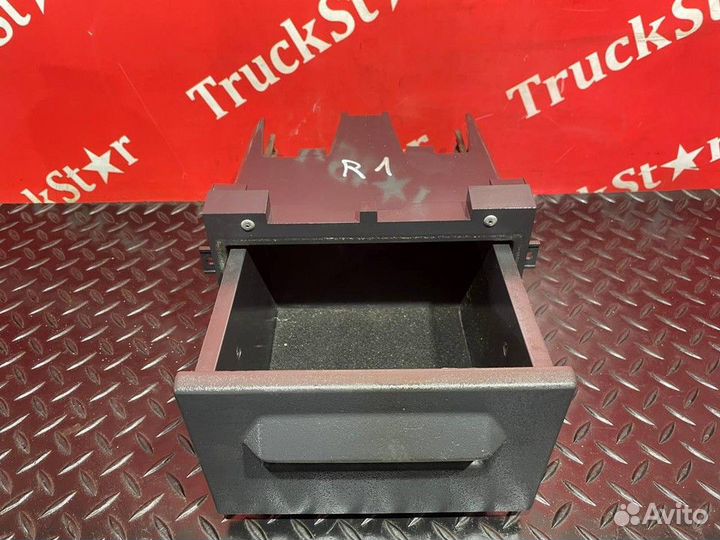 Бардачок панели Renault T