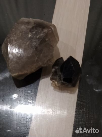 Друзы и кристаллы минералов