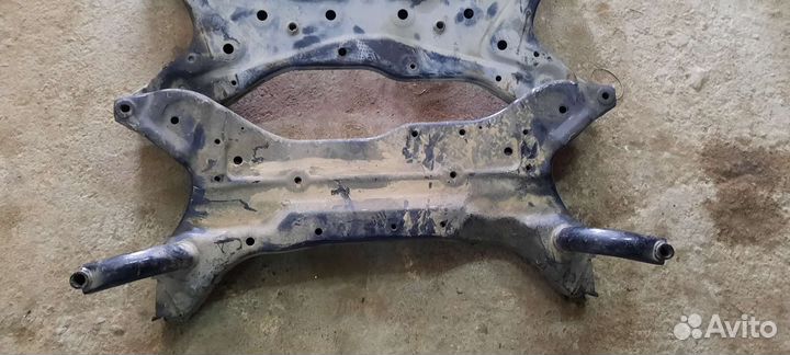 Подрамник передний Mitsubishi Lancer X 10