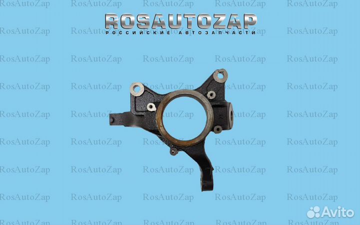 Кулак поворотный правый передний Toyota Camry V40