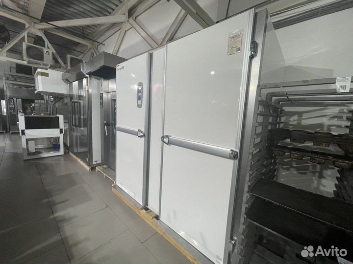 Расстоечная камера с агрегатом