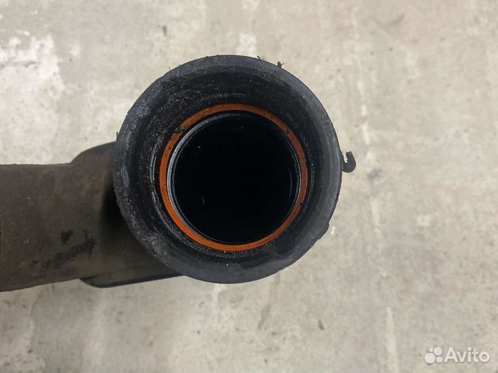 Патрубок Интеркулера Впуск Опель Opel Astra J 1.4T