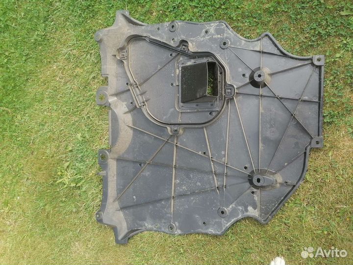 Пыльник / защита двигателя Toyota rav4 v50