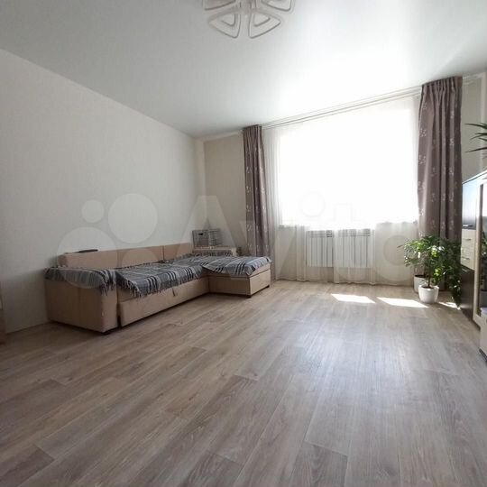 3-к. квартира, 78 м², 1/10 эт.