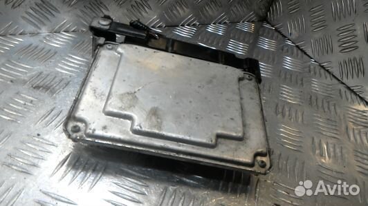 Блок управления двс skoda roomster 1 (91K08PC01)