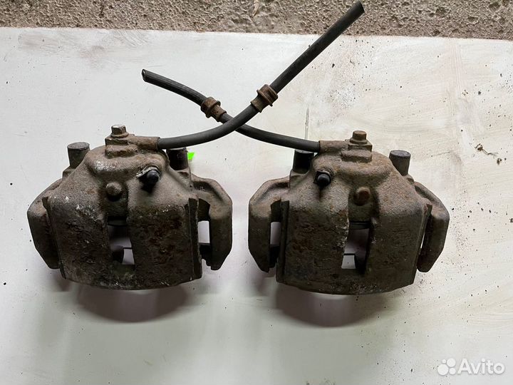 Суппорта передние Opel Omega B