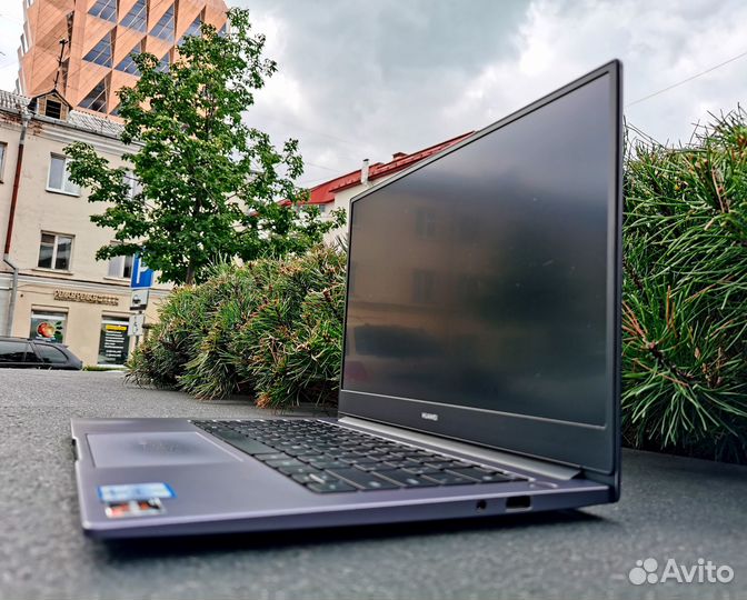 Huawei MateBook D14 2021